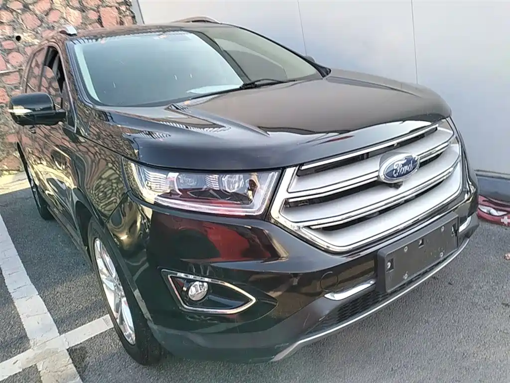 Ford Edge 2017 — фото 4
