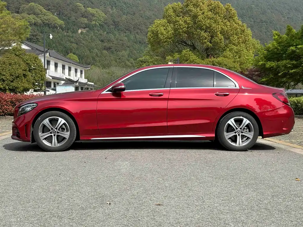 Mercedes-Benz C-Class 2019 — фото 4