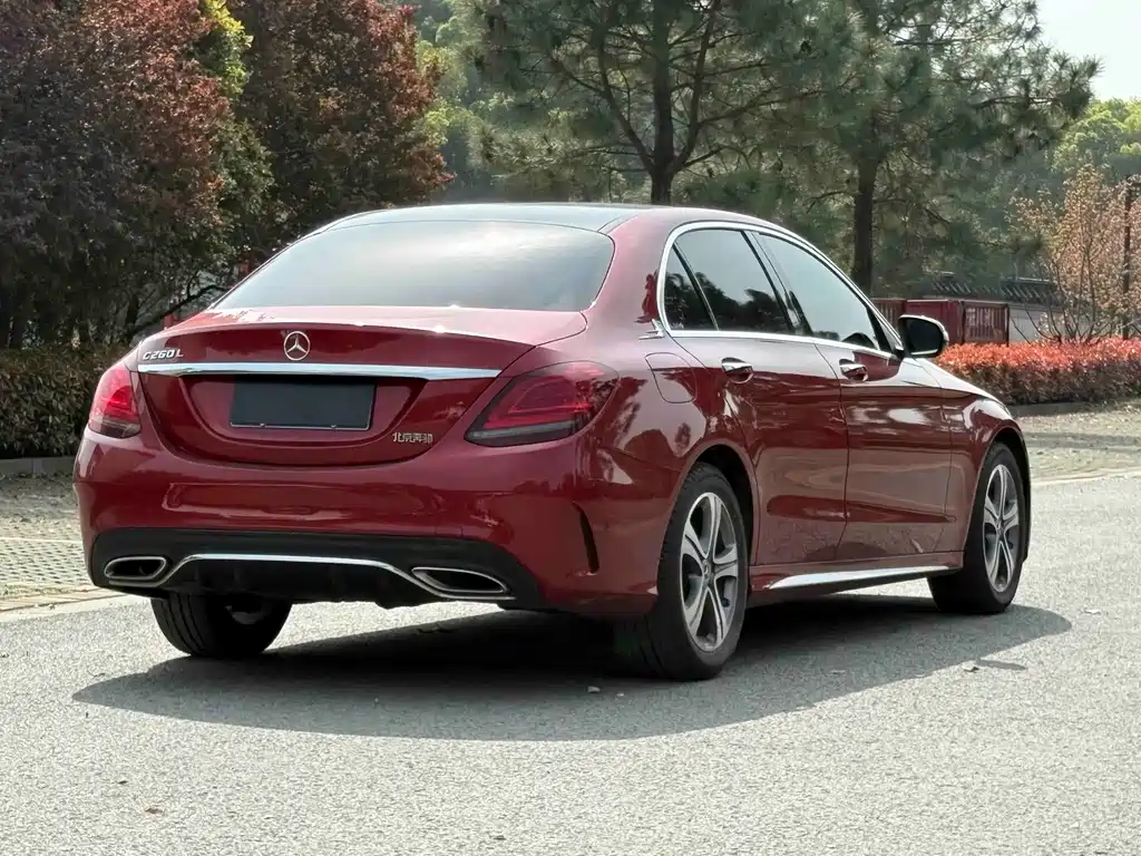 Mercedes-Benz C-Class 2019 — фото 20