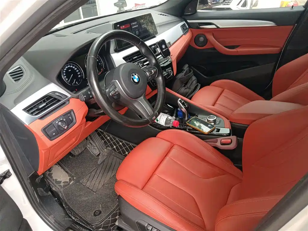 BMW X2 2021 — фото 11