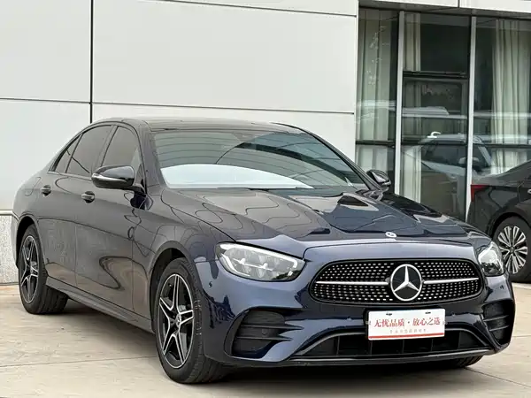 Mercedes-Benz E-Class 2022