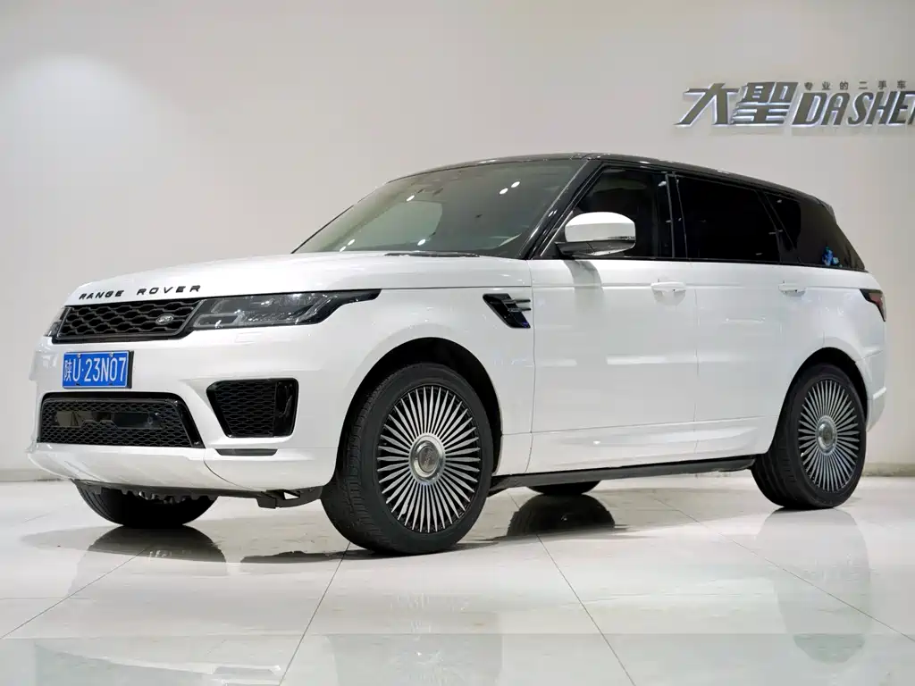 Land Rover Sport 2019 — фото 1