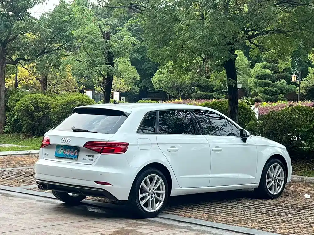Audi A3 2020 — фото 2