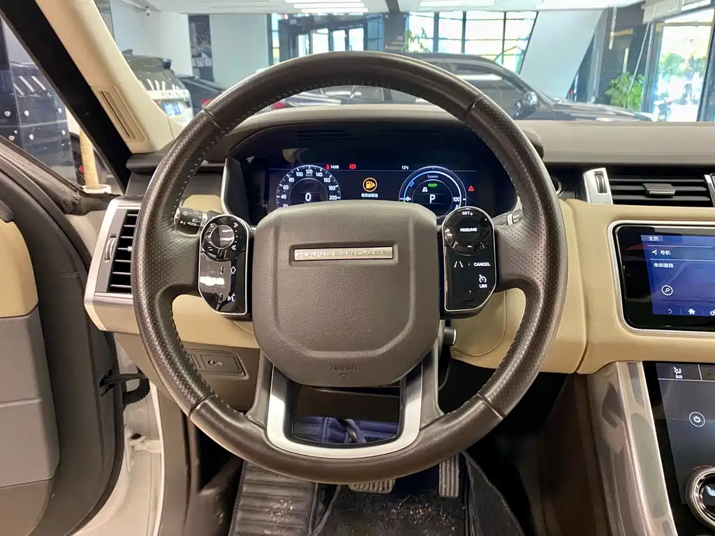 Land Rover Sport PHEV 2022 — фото 7