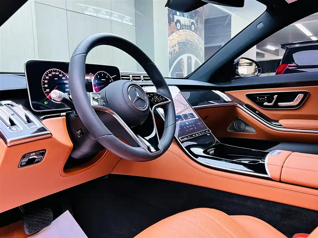 Mercedes-Benz S-Class 2025 — фото 8