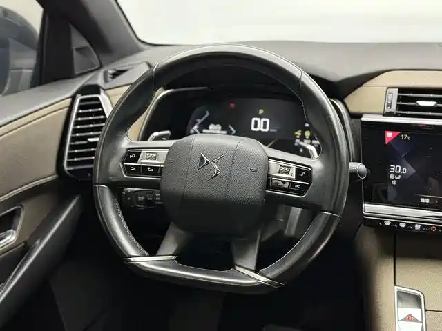 DS 7 Crossback 2023 — фото 13