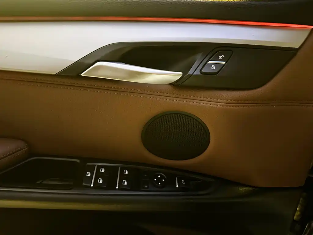 BMW X5 2015 — фото 11