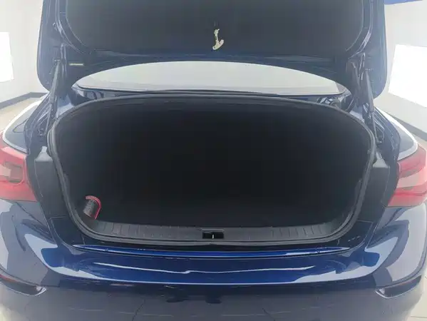 Infiniti Q50L 2017