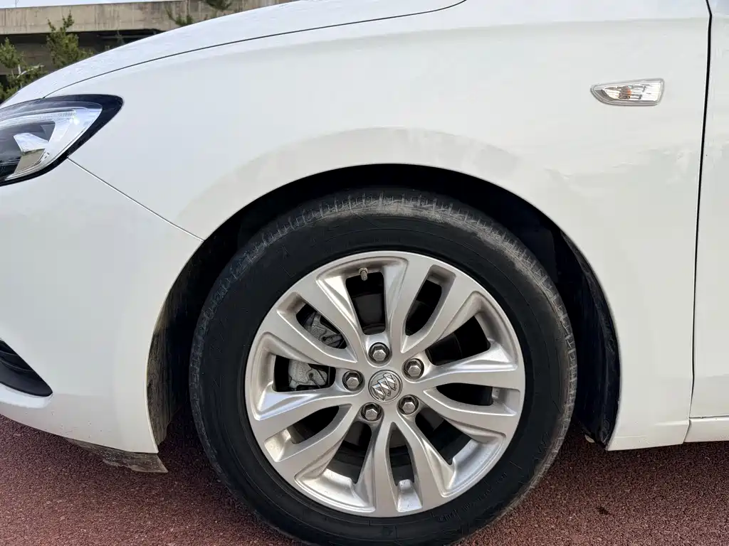 Buick Excelle 2021 — фото 24