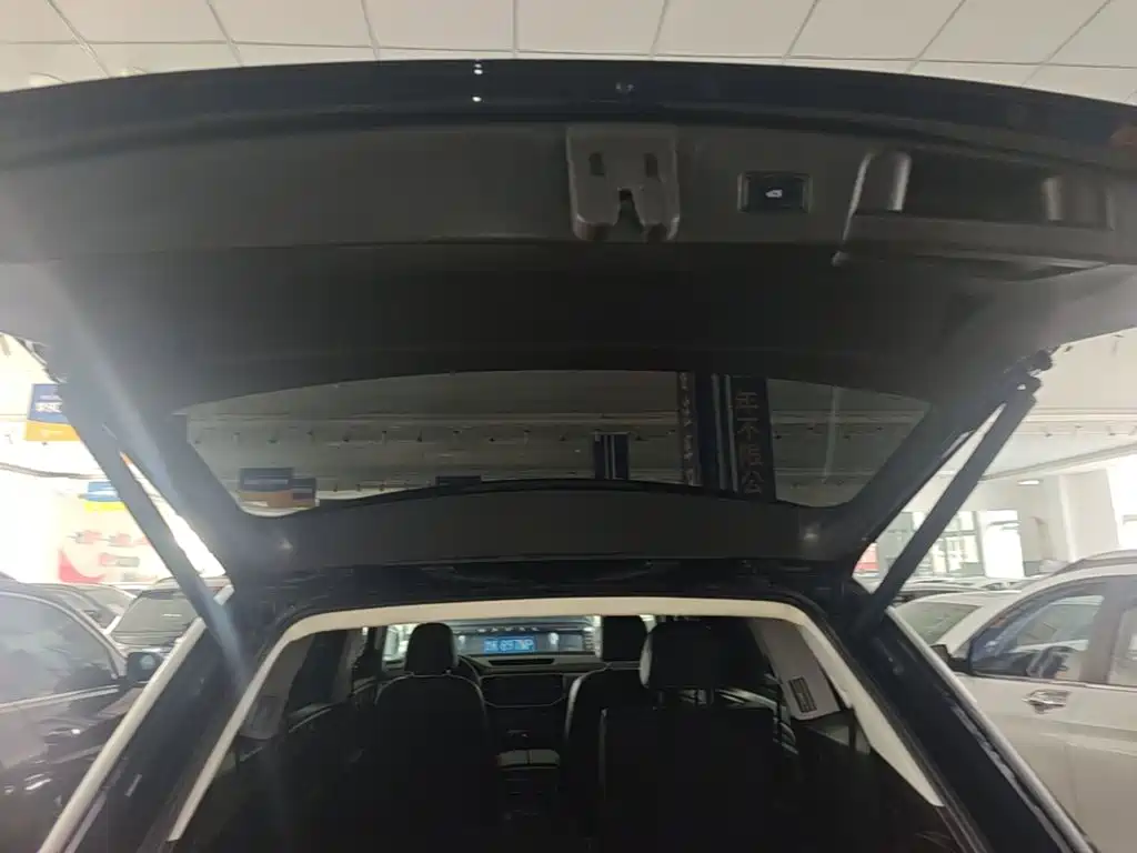 Volkswagen Teramont 2018 — фото 19
