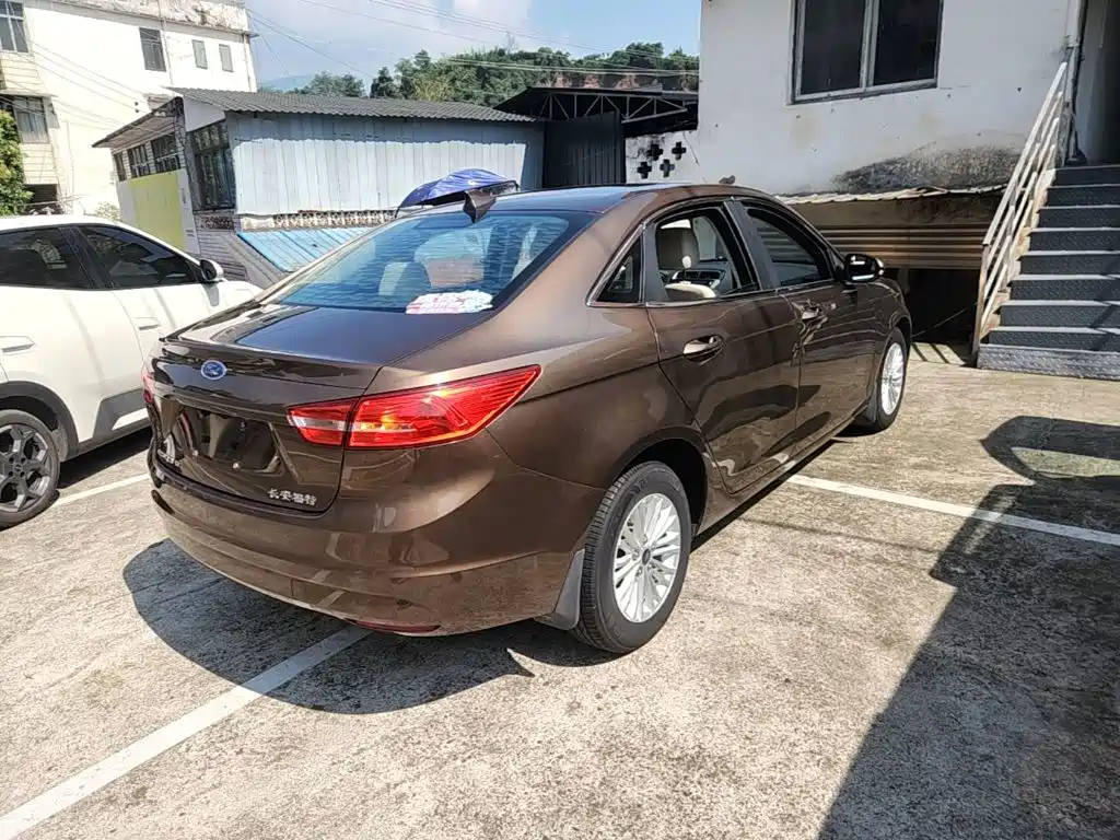 Ford Escort 2017