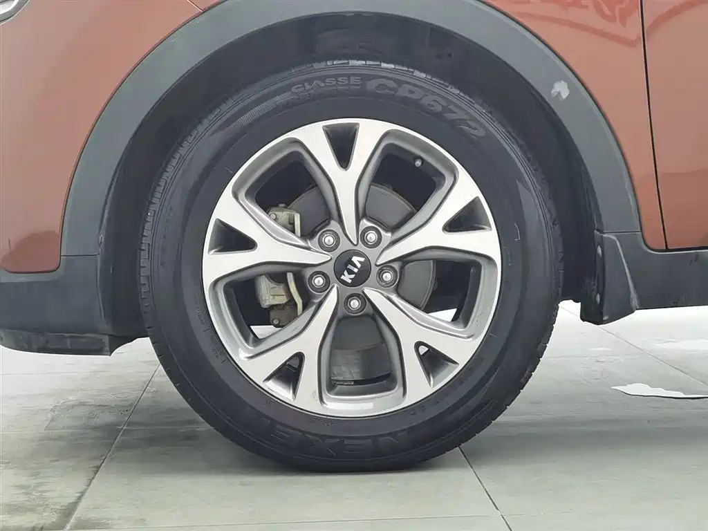 Kia KX3 2015 — фото 17