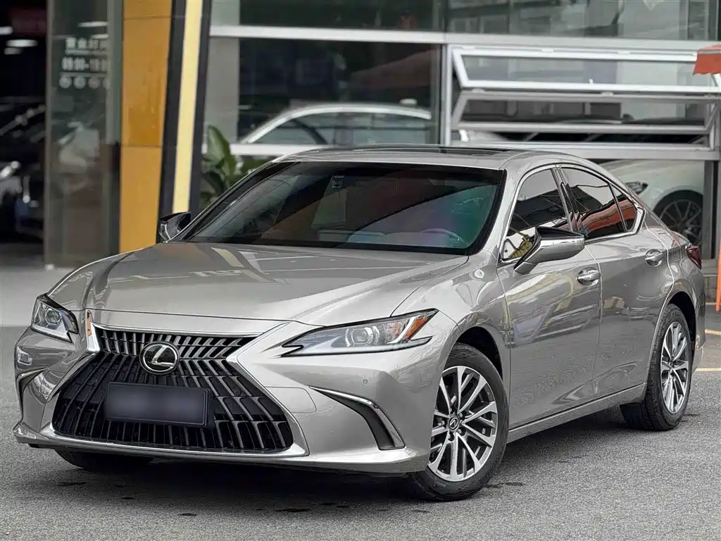 Lexus ES 2022 — фото 2
