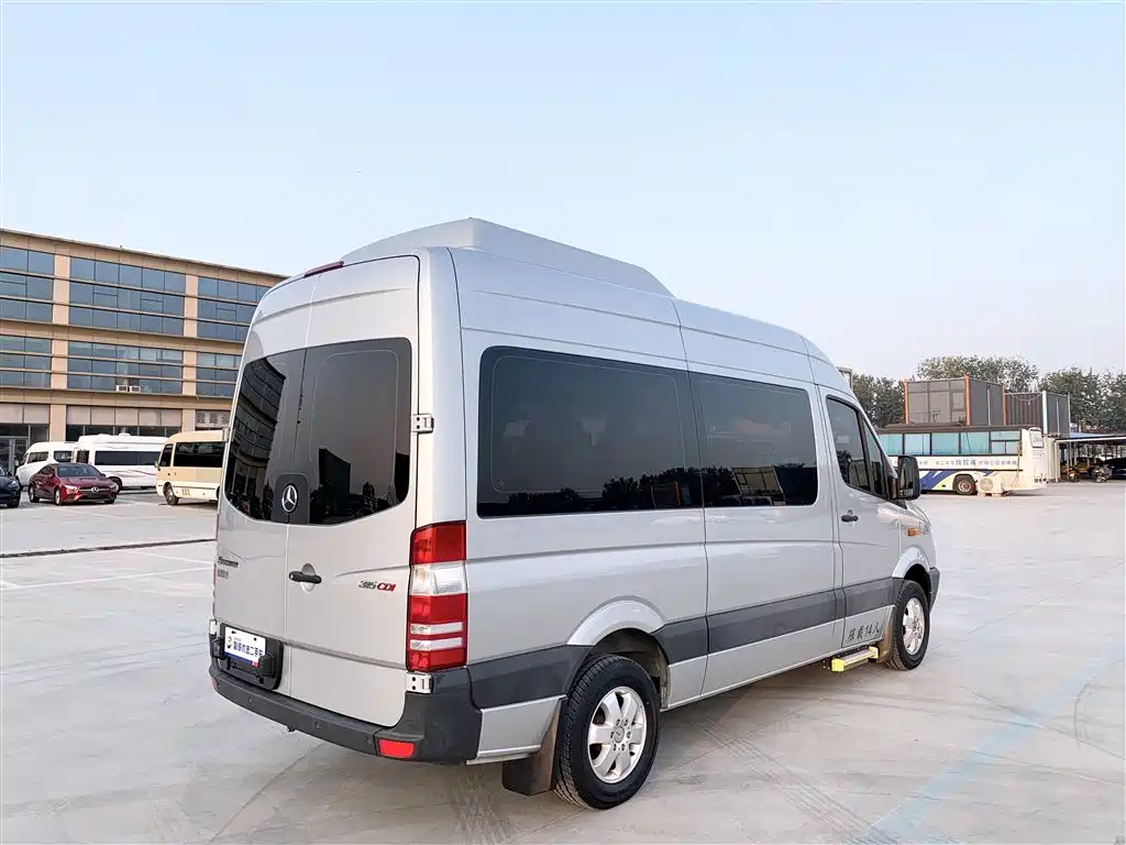 Mercedes-Benz Sprinter 2019 — фото 22