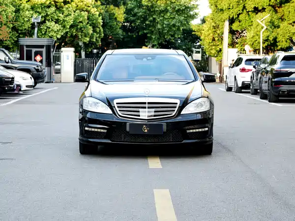 Mercedes-Benz S-Class AMG 2010