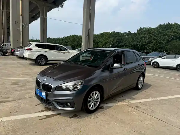 BMW 2 Series Station Wagon 2016