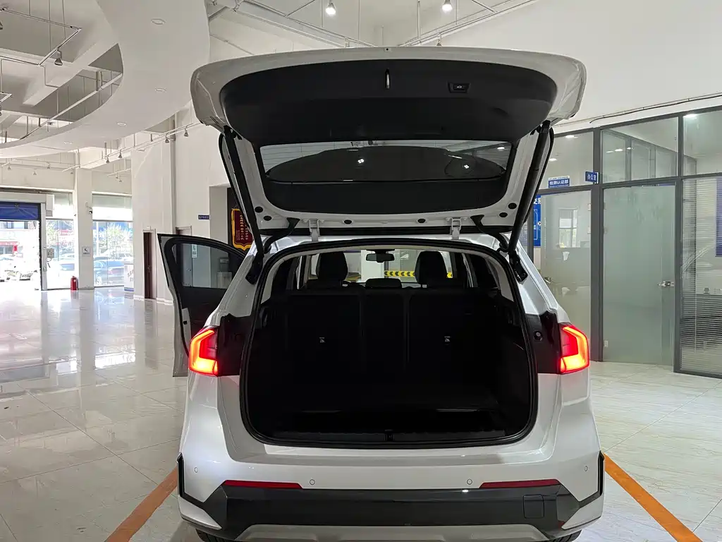 BMW X1 2024 — фото 17