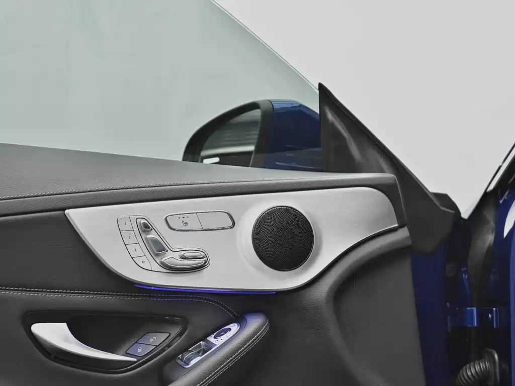 Mercedes-Benz C-Class 2022 — фото 34