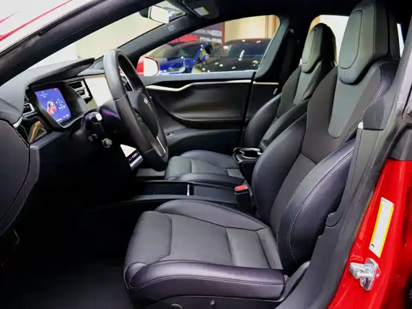 Tesla Model S 2017