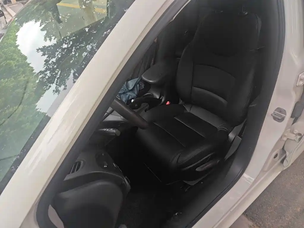 Fiat Viaggio 2015 — фото 15