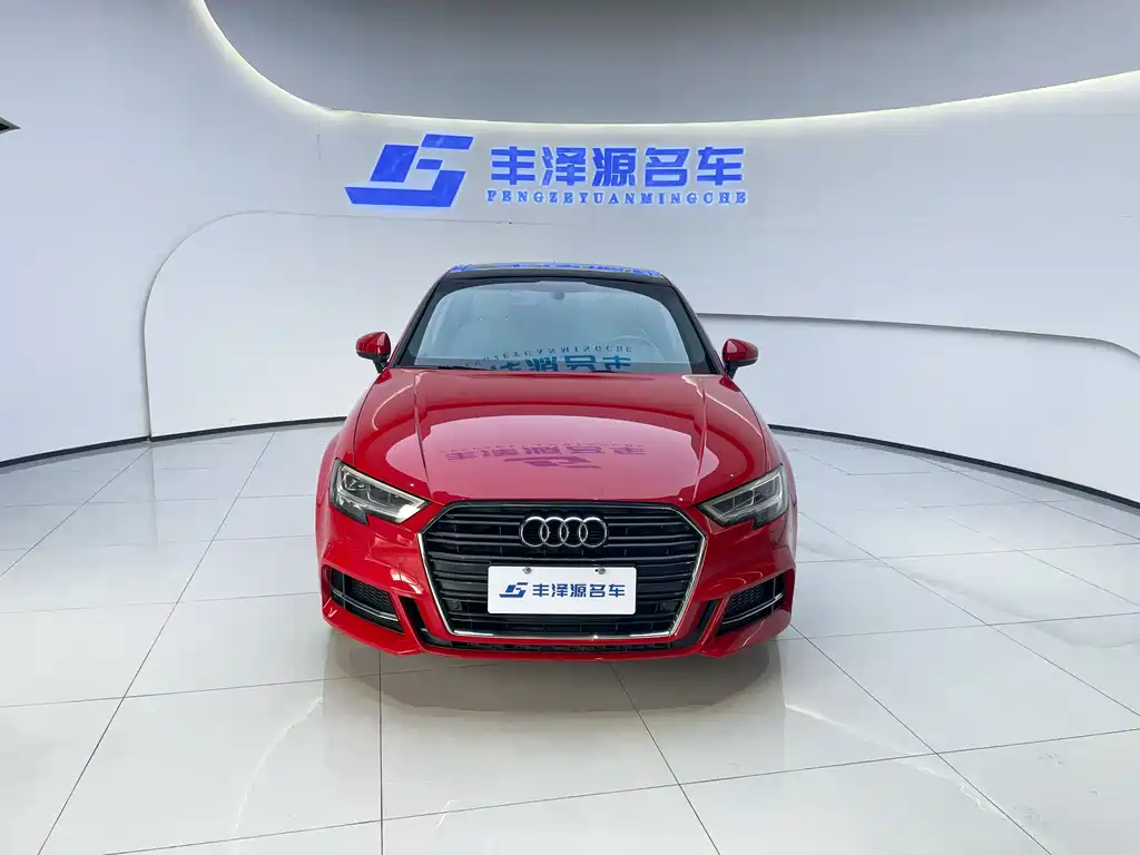 Audi A3 2019 — фото 4