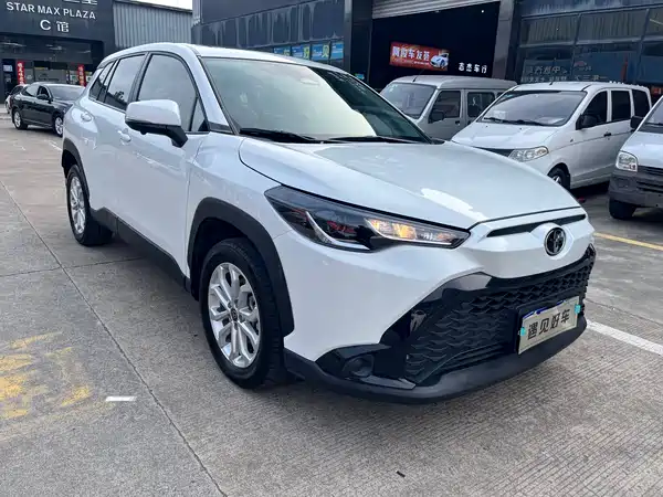 Toyota Frontlander 2024