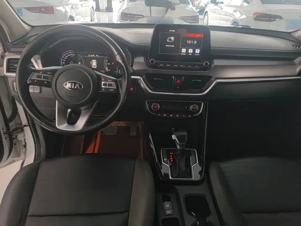 Kia Sportage 2021 — фото 10