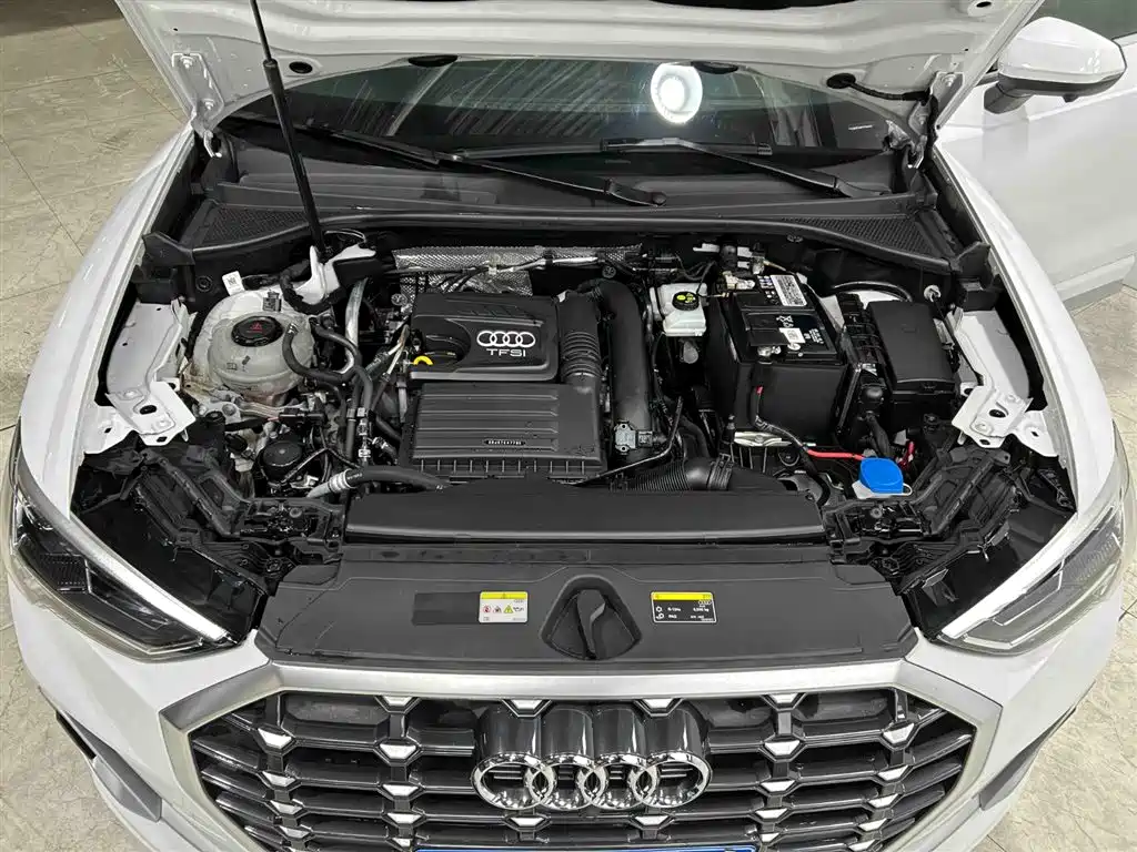 Audi Q3 2023 — фото 21
