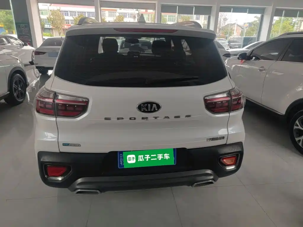 Kia Sportage 2021 — фото 6