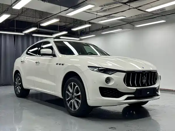 Maserati Levante 2016