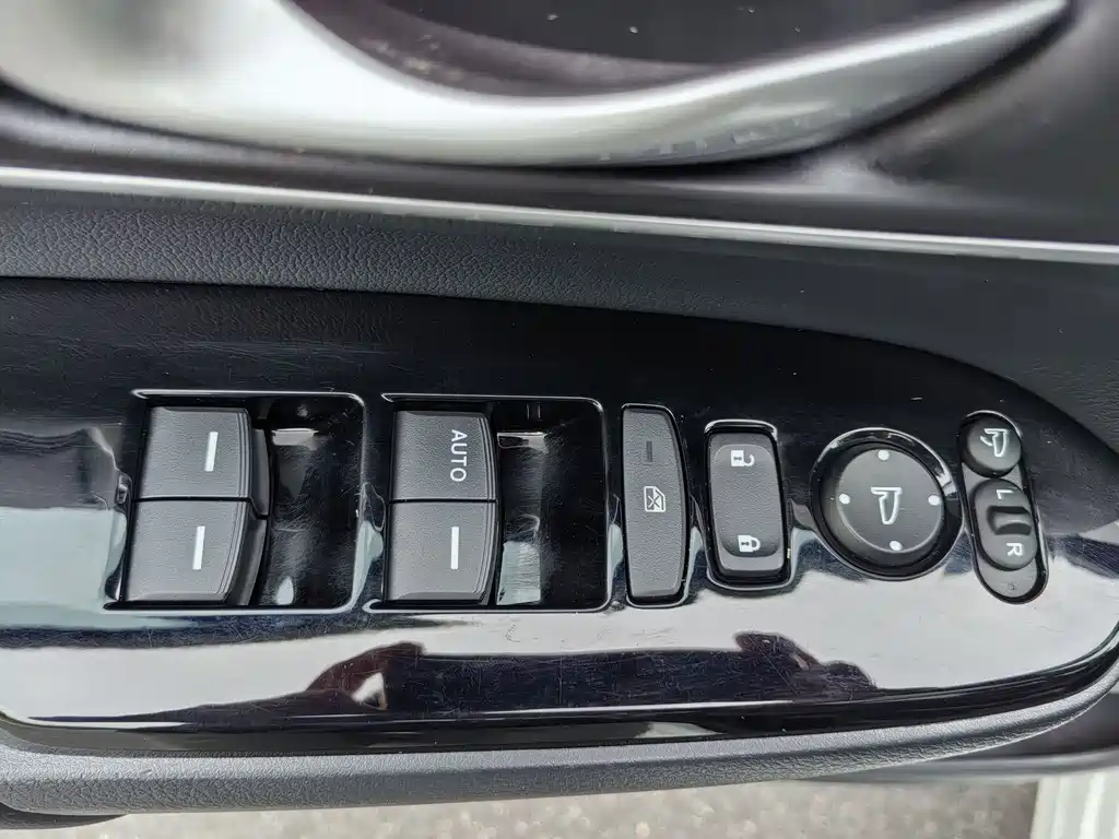 Honda CR-V 2018 — фото 12