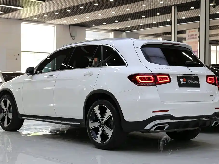 Mercedes-Benz GLC 2023 — фото 21