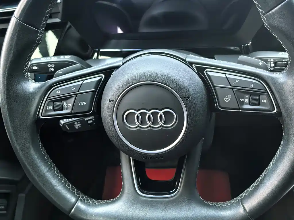 Audi A3 2023 — фото 15