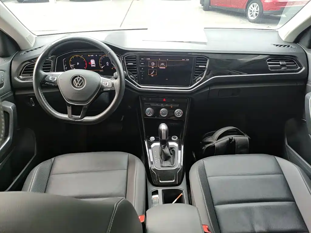 Volkswagen T-Roc 2022 — фото 10