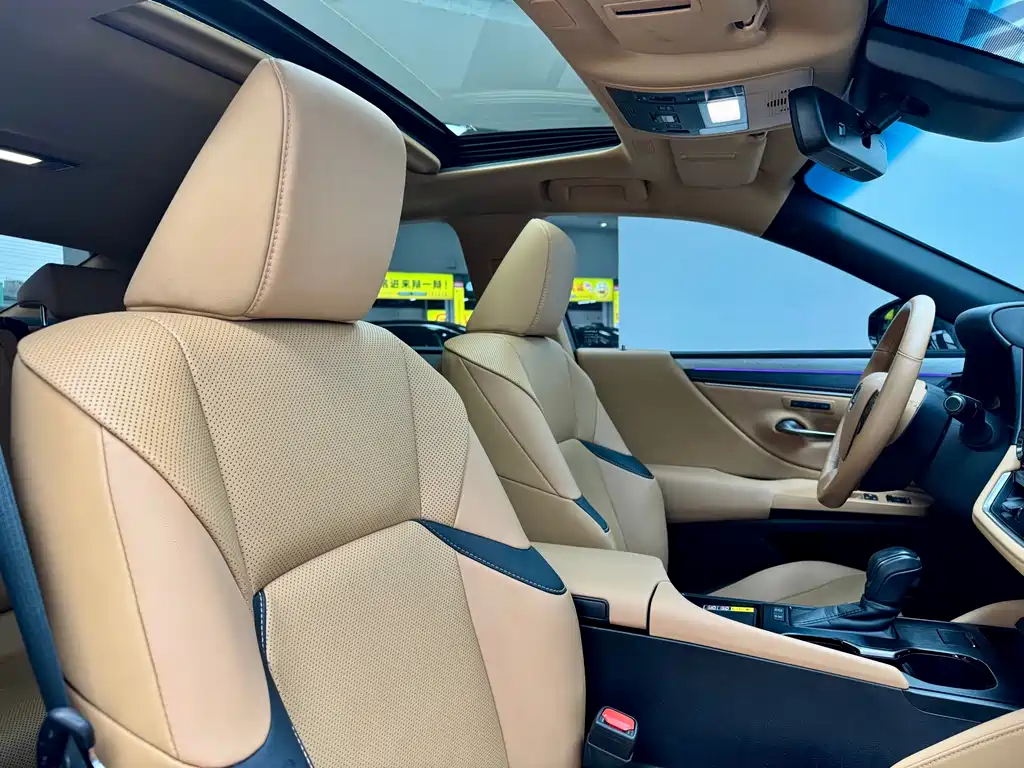 Lexus ES 2025 — фото 15