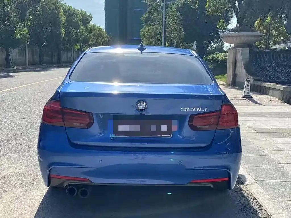BMW 3 Series 2018 — фото 4