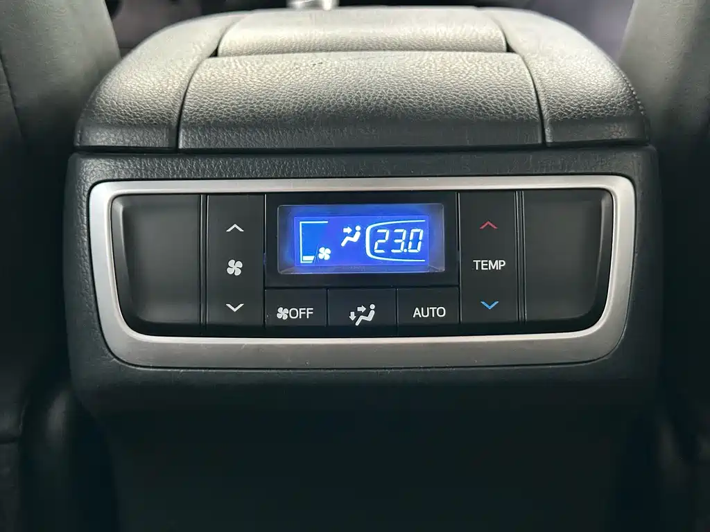 Toyota Highlander 2019 — фото 15