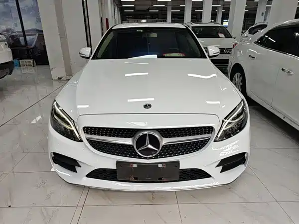 Mercedes-Benz C-Class 2020