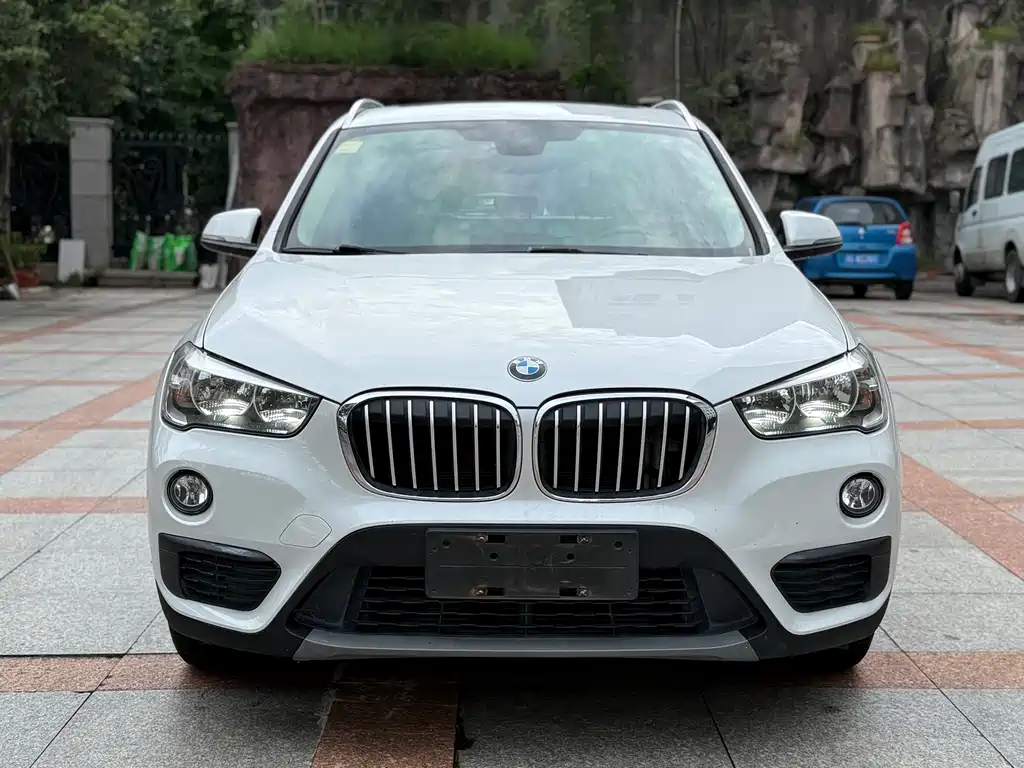 BMW X1 2017 — фото 3