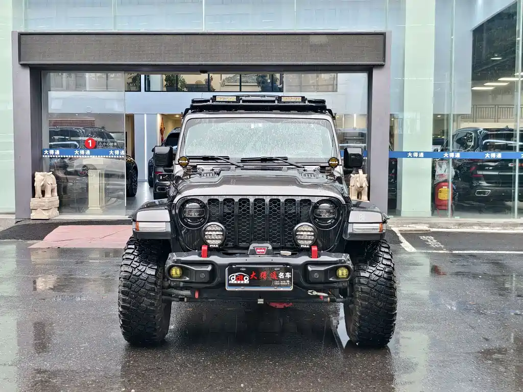 Jeep Gladiator 2023 — фото 2