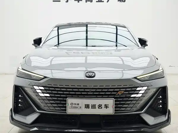 Changan UNI-V 2022
