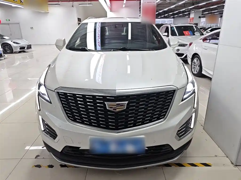Cadillac XT5 2021 — фото 3
