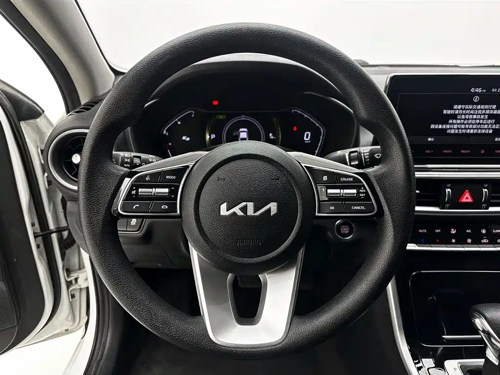 Kia K3 2022 — фото 16