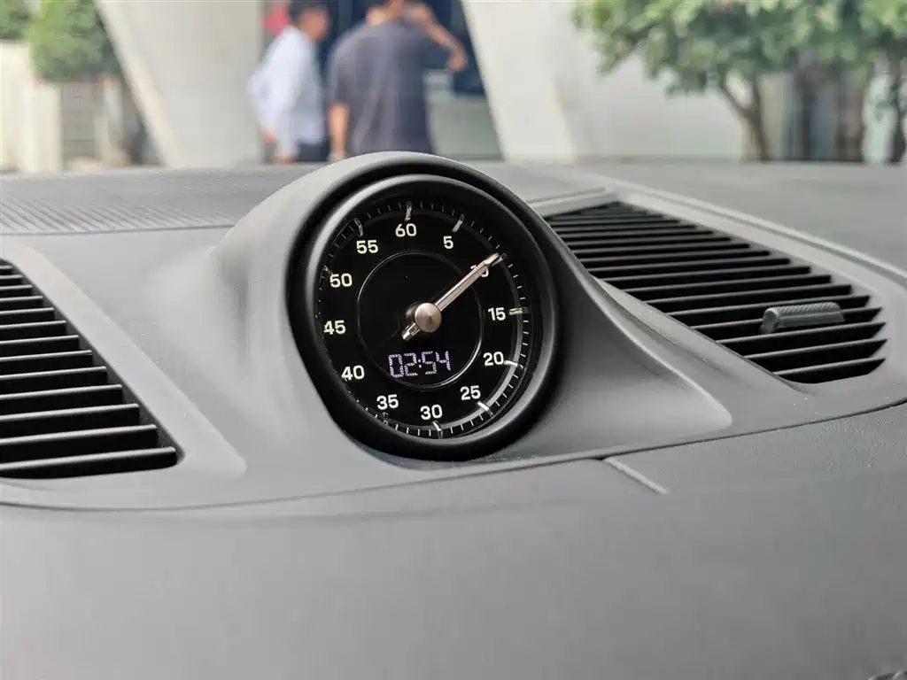Porsche Cayenne 2025 — фото 12