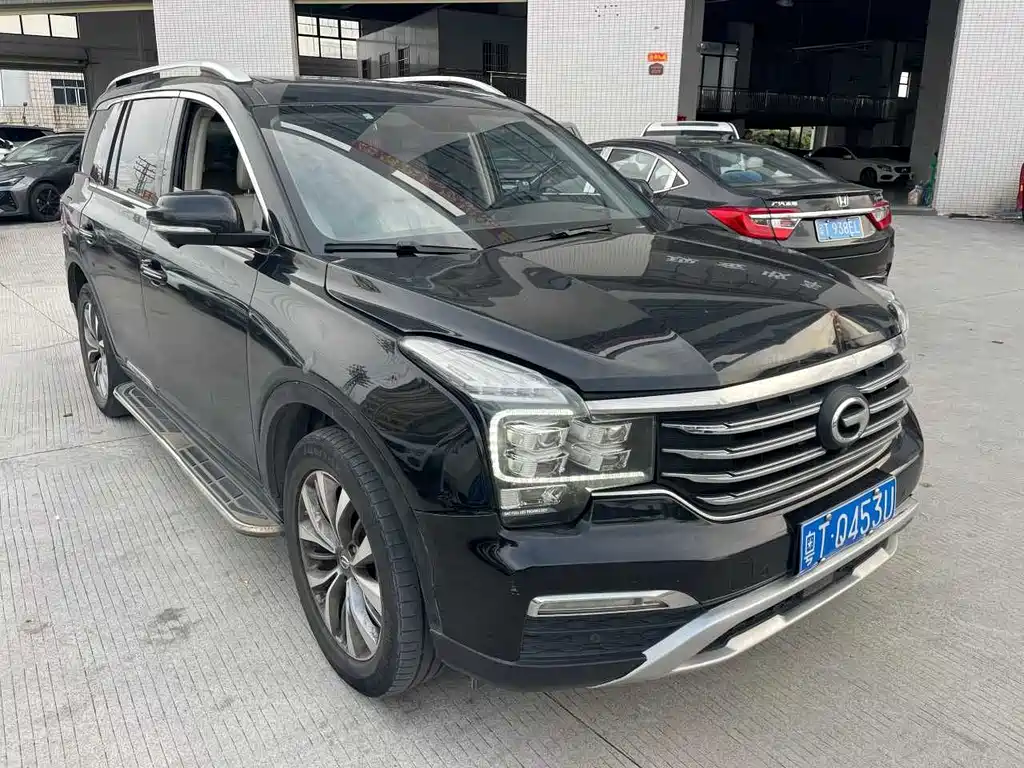 GAC Motor Trumpchi GS8 2018 — фото 2
