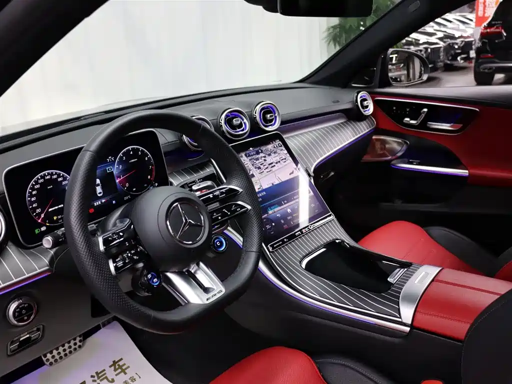 Mercedes-Benz C-Class AMG 2024 — фото 8