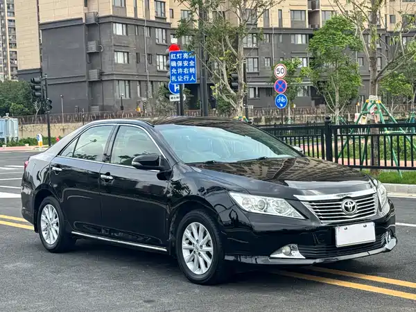 Toyota Camry 2013