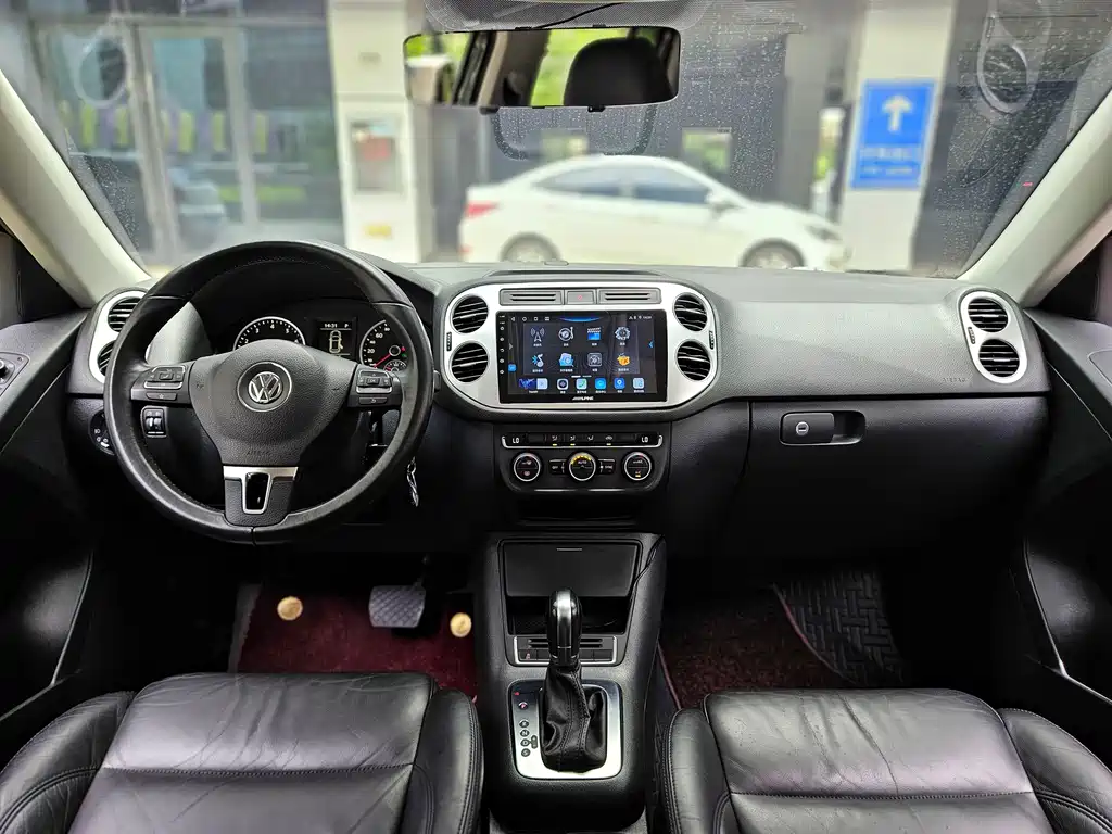 Volkswagen Tiguan 2014 — фото 15