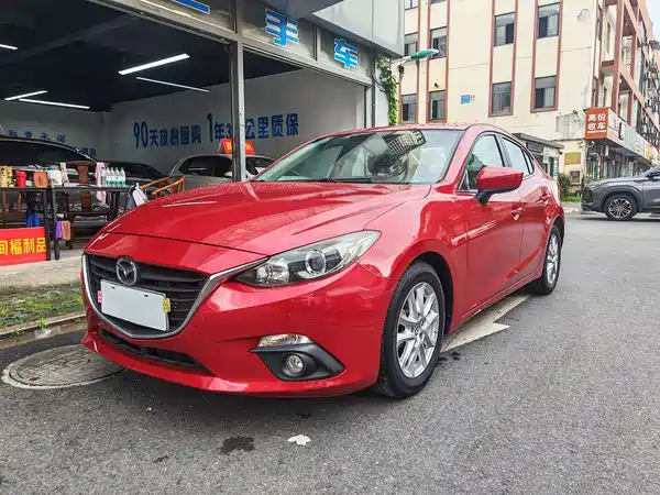 Mazda 3 Axela 2016