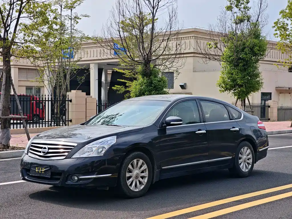 Nissan Teana 2010